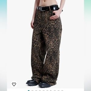 NWT Aelfric Eden High Waist Leopard Print Jeans, Straight Leg Unisex Size 28